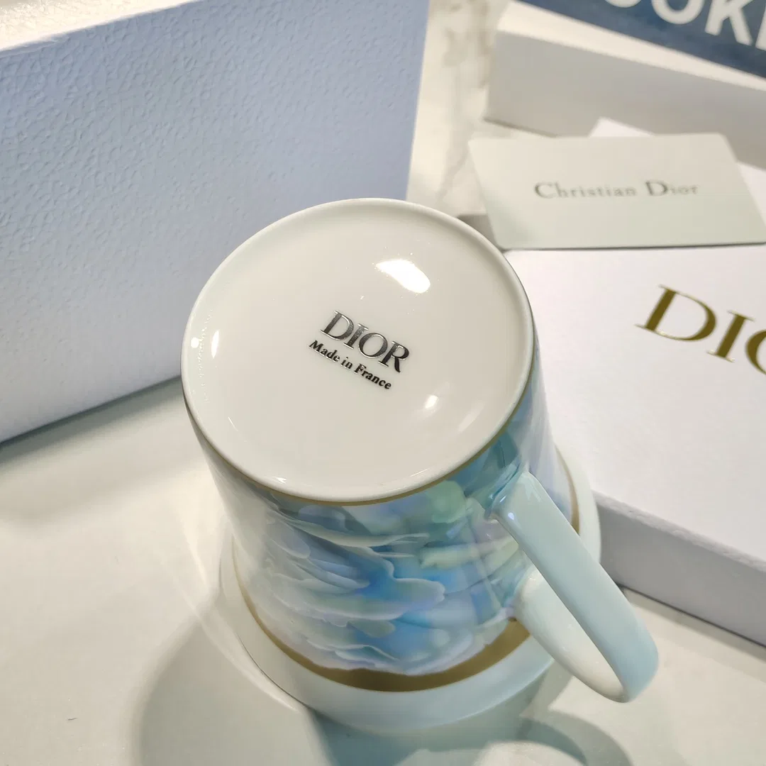 DIO 27FW DDYUTME 018 컵 6