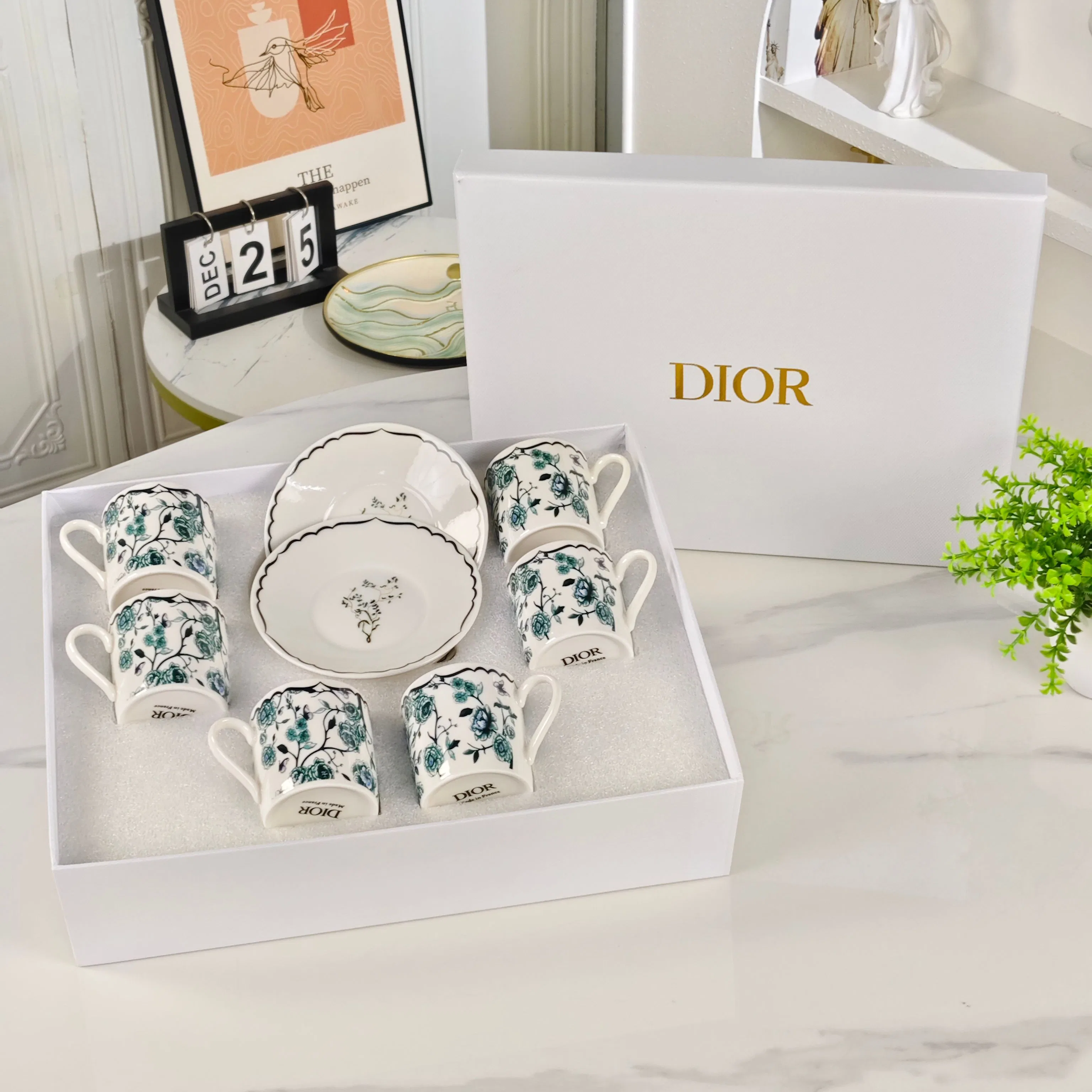 DIO 27FW OJOMUZF 011 찻잔세트