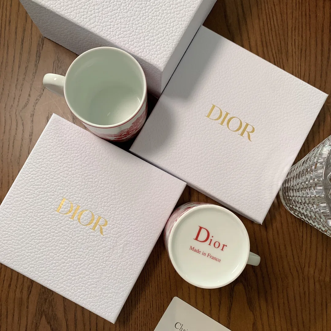 DIO 27FW OJOMUZF 036 컵 4