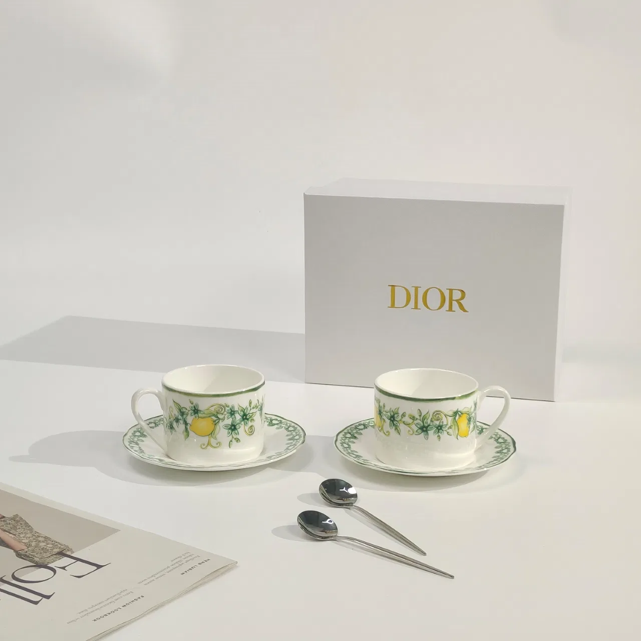 DIO 27FW OJOMUZF 073 찻잔세트