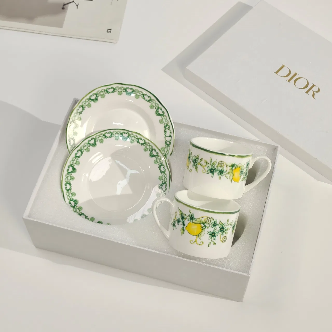 DIO 27FW OJOMUZF 073 찻잔세트 3
