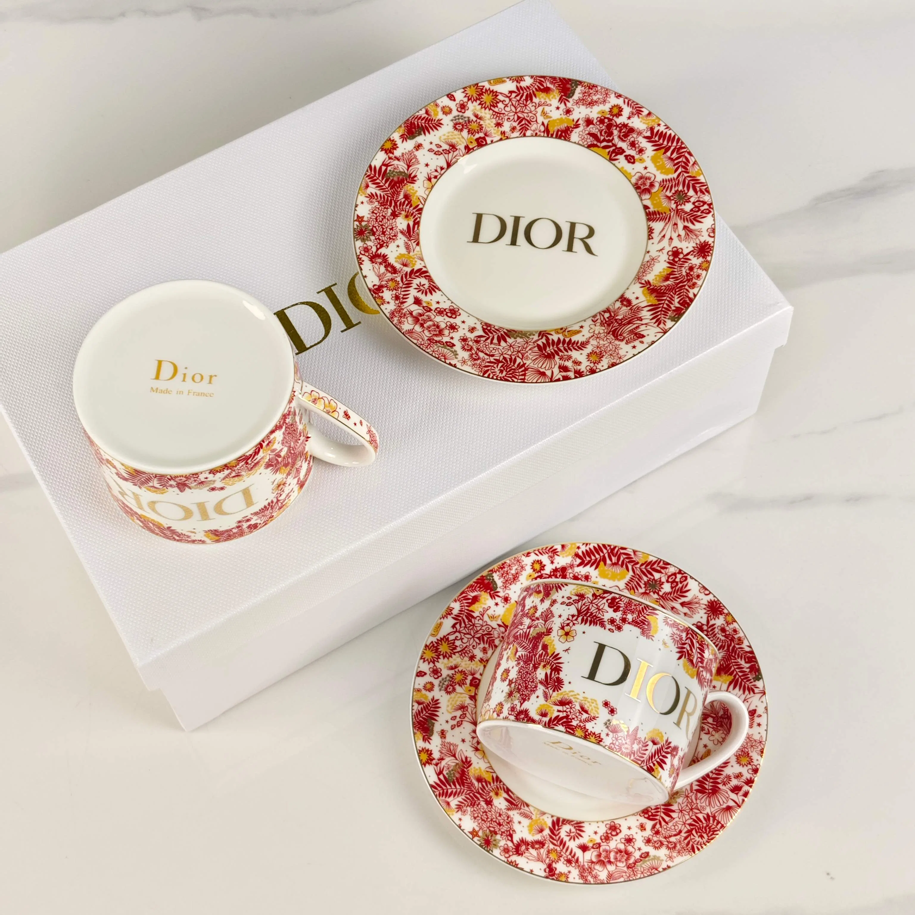 DIO 27FW OJOMUZF 074 찻잔세트 3