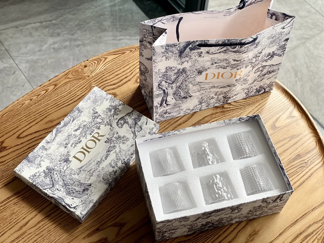 DIO 27FW OJOMUZF 086 유리컵