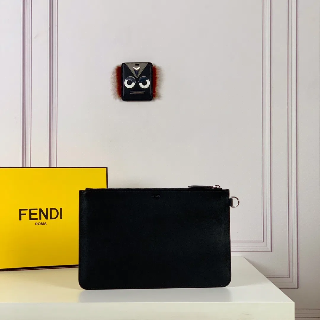 FEN 27FW CMBSDWE 004 클러치 5