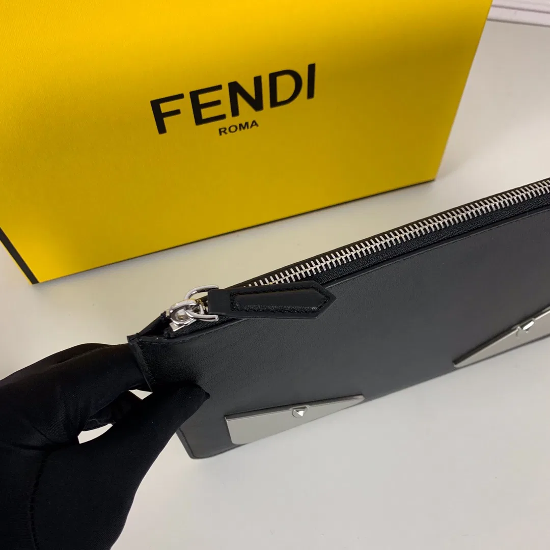 FEN 27FW CMBSDWE 006 클러치 5