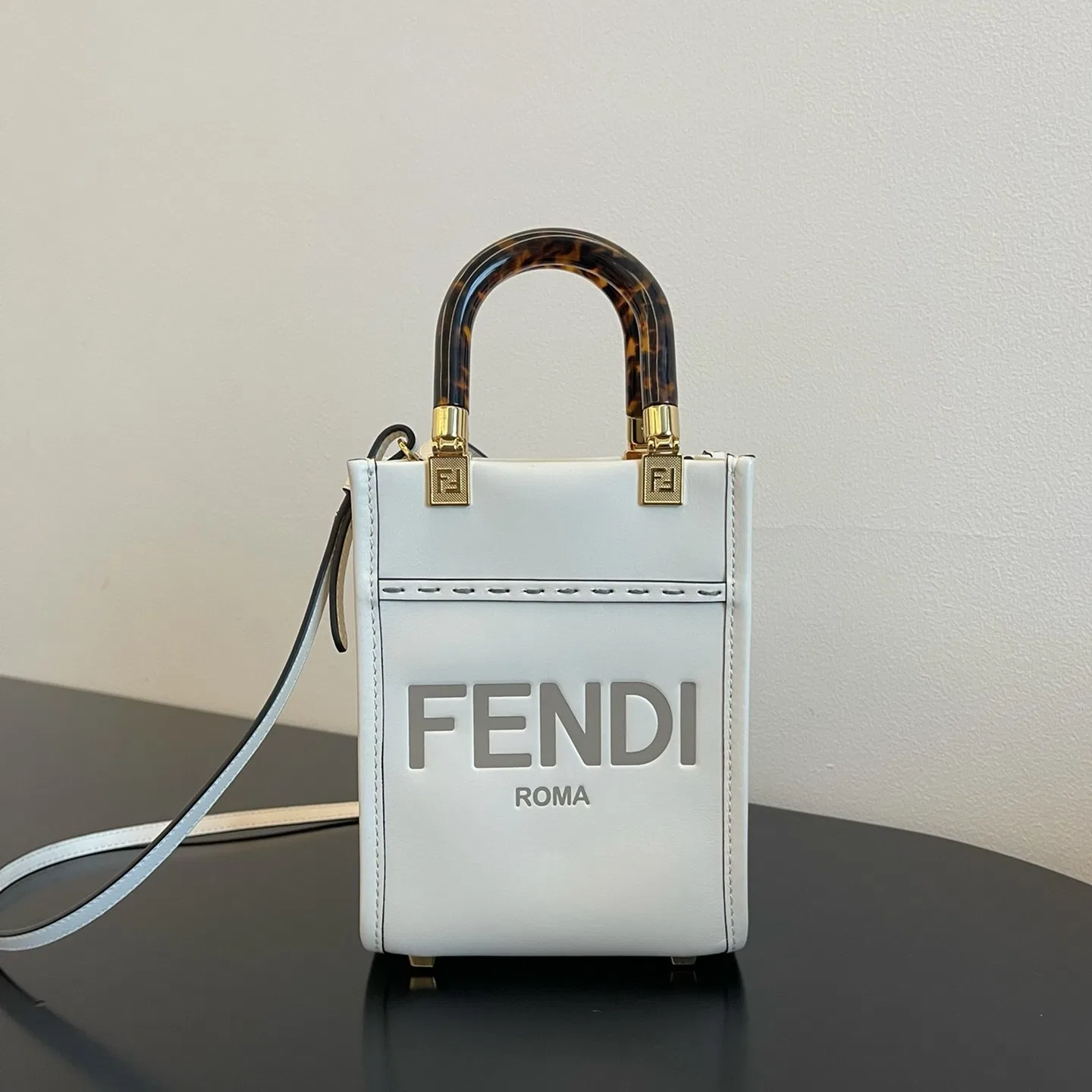 FEN 27FW CMBSDWE 066 미니백