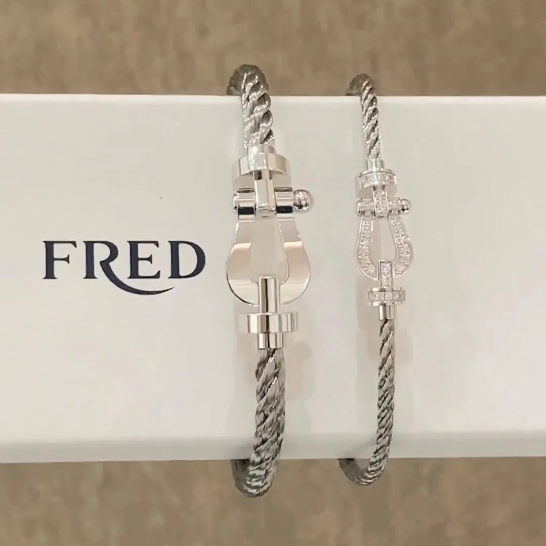 FRED 27FW OJGLUNI 002 다이아팔찌 6