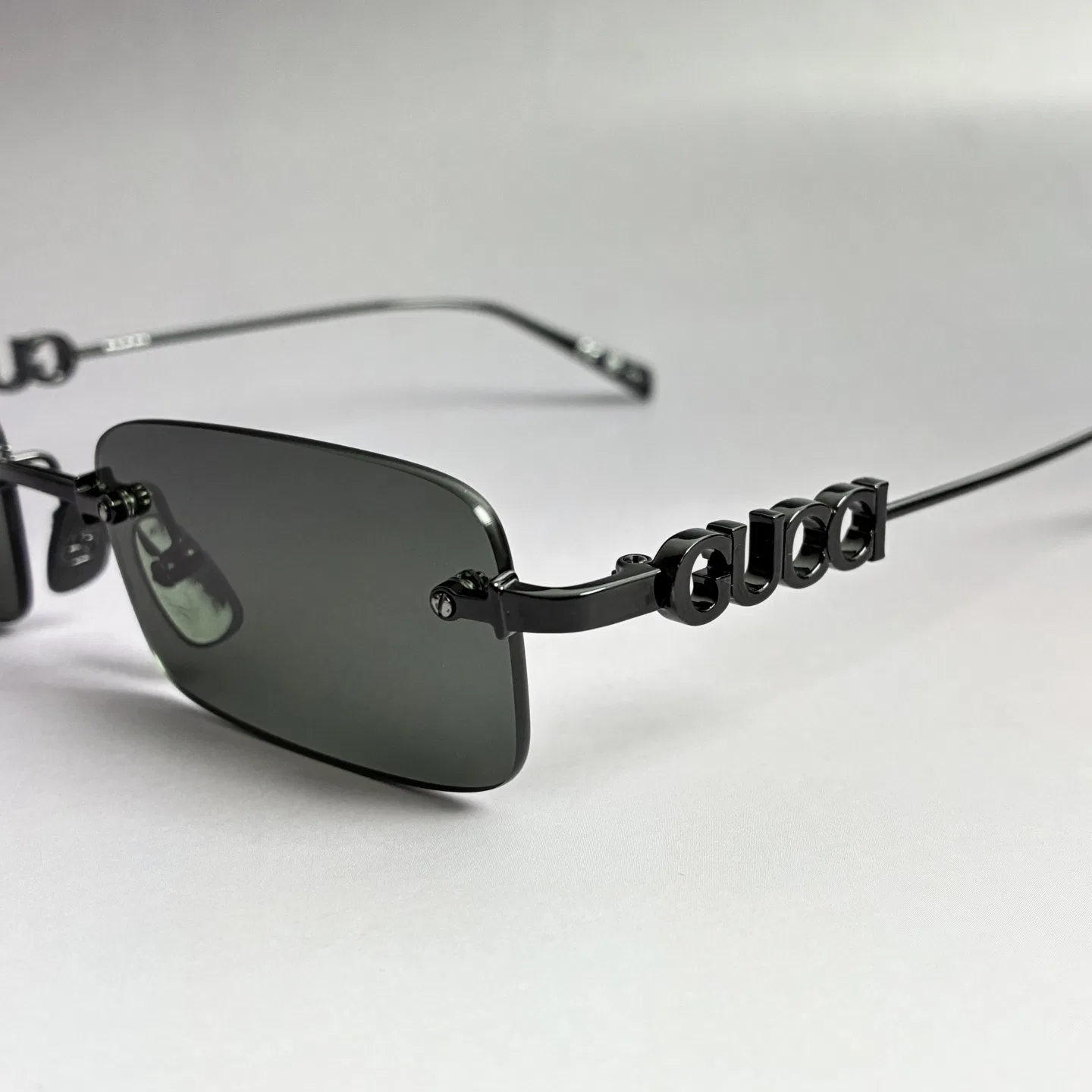 GU 27FW TXZKVZE 001 선글라스 4