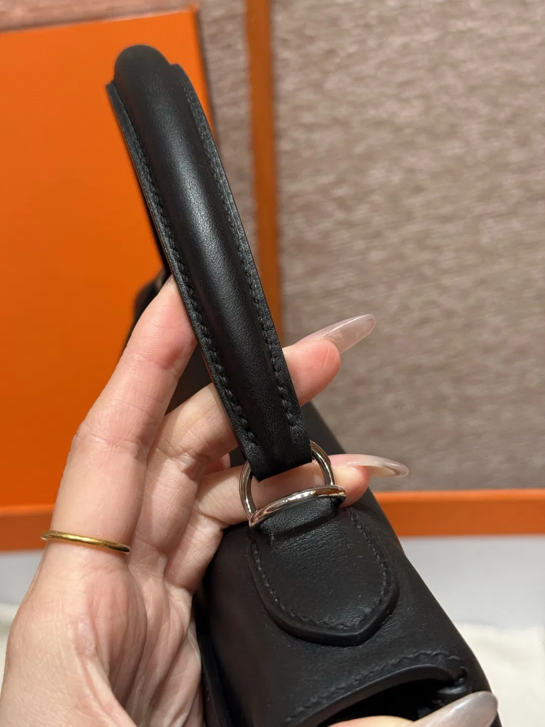 HER 27FW DCFARNA 010 토트백 6