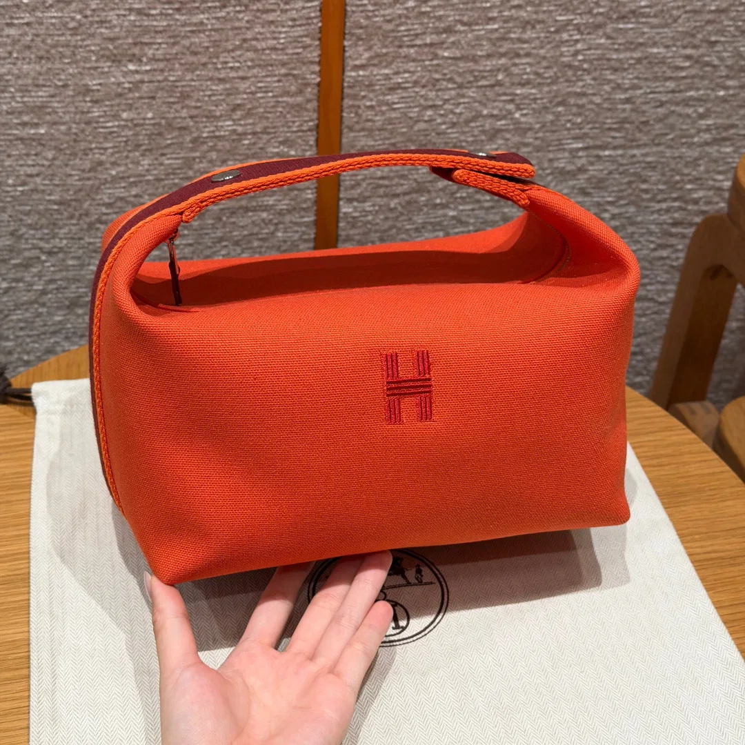 HER 27FW DCFARNA 017 파우치