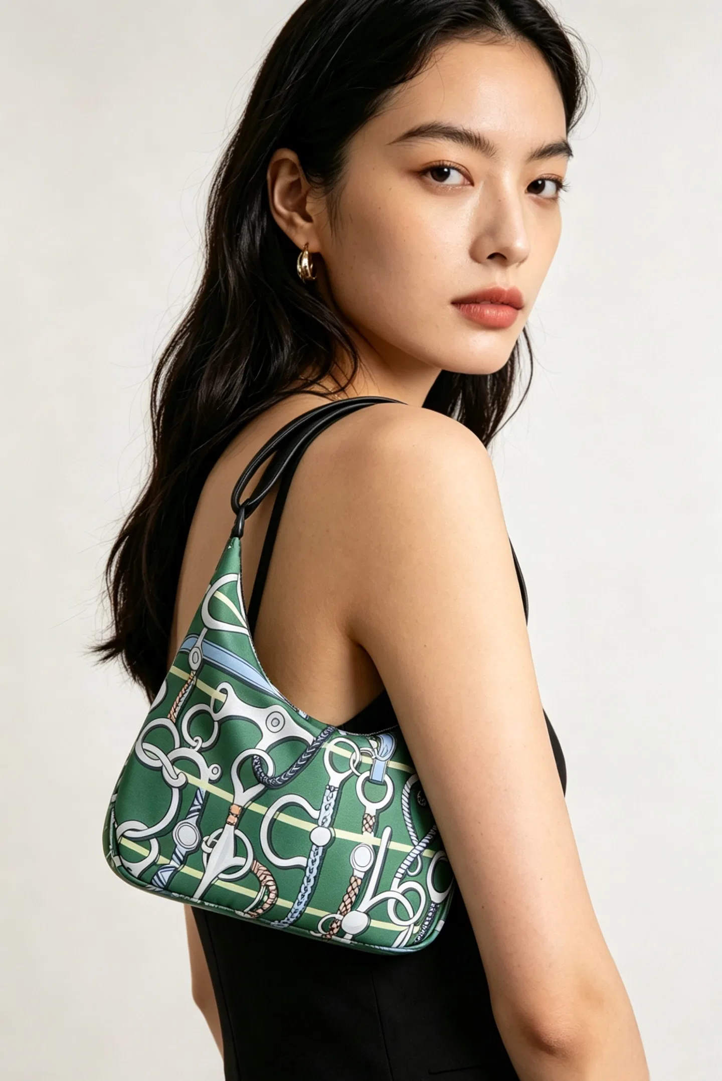 HER 27FW DCFARNA 021 숄더백