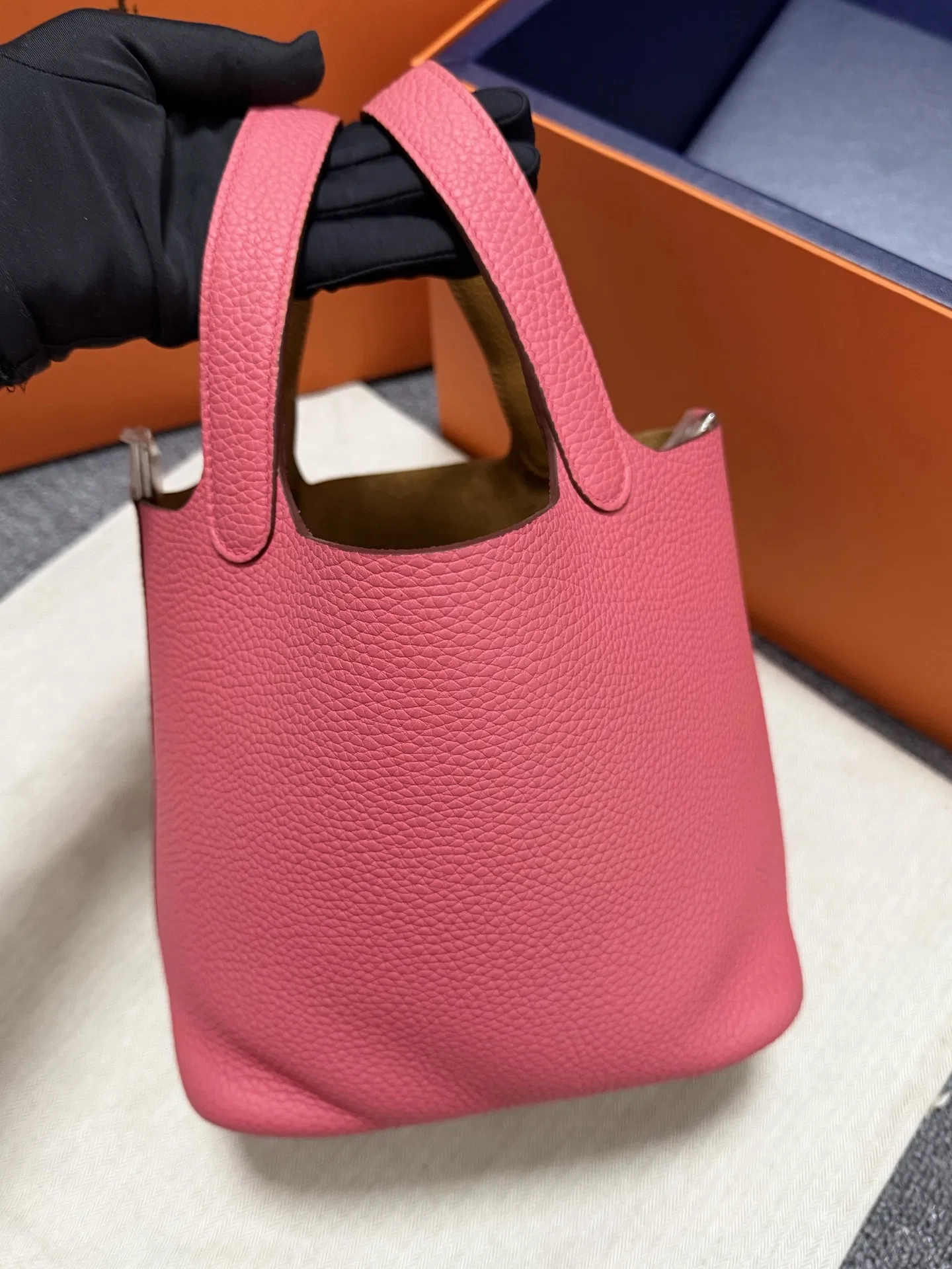 HER 27FW OLJXCOB 008 버킷백 3