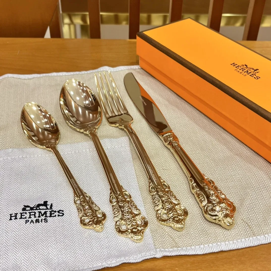 HER 27FW YULYVDZ 055 커트러리
