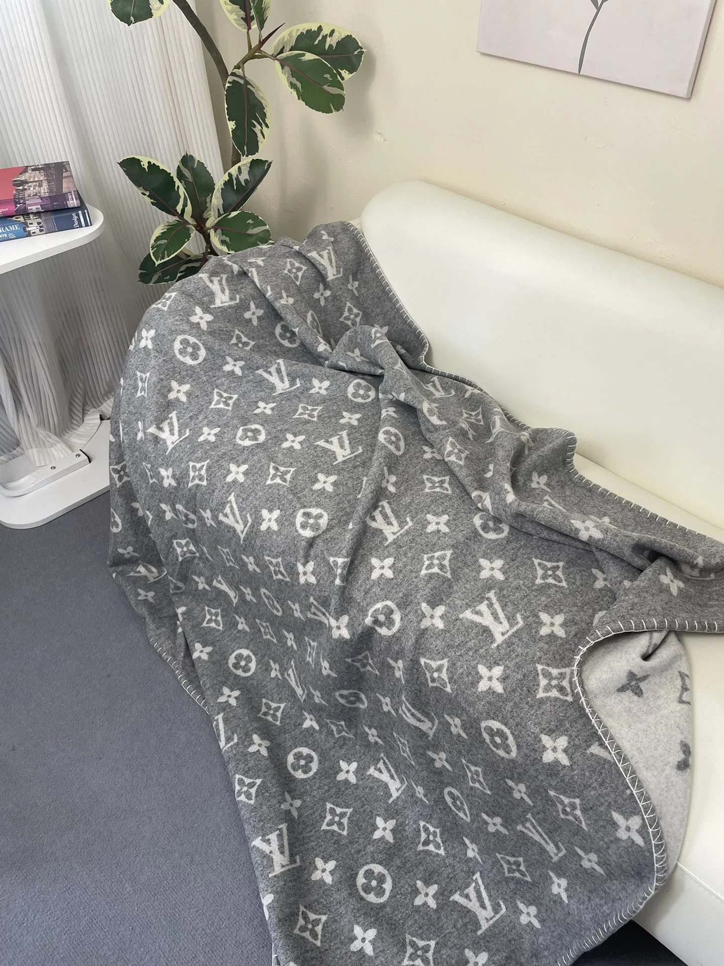 LV 27FW AKUCGHD 016 담요