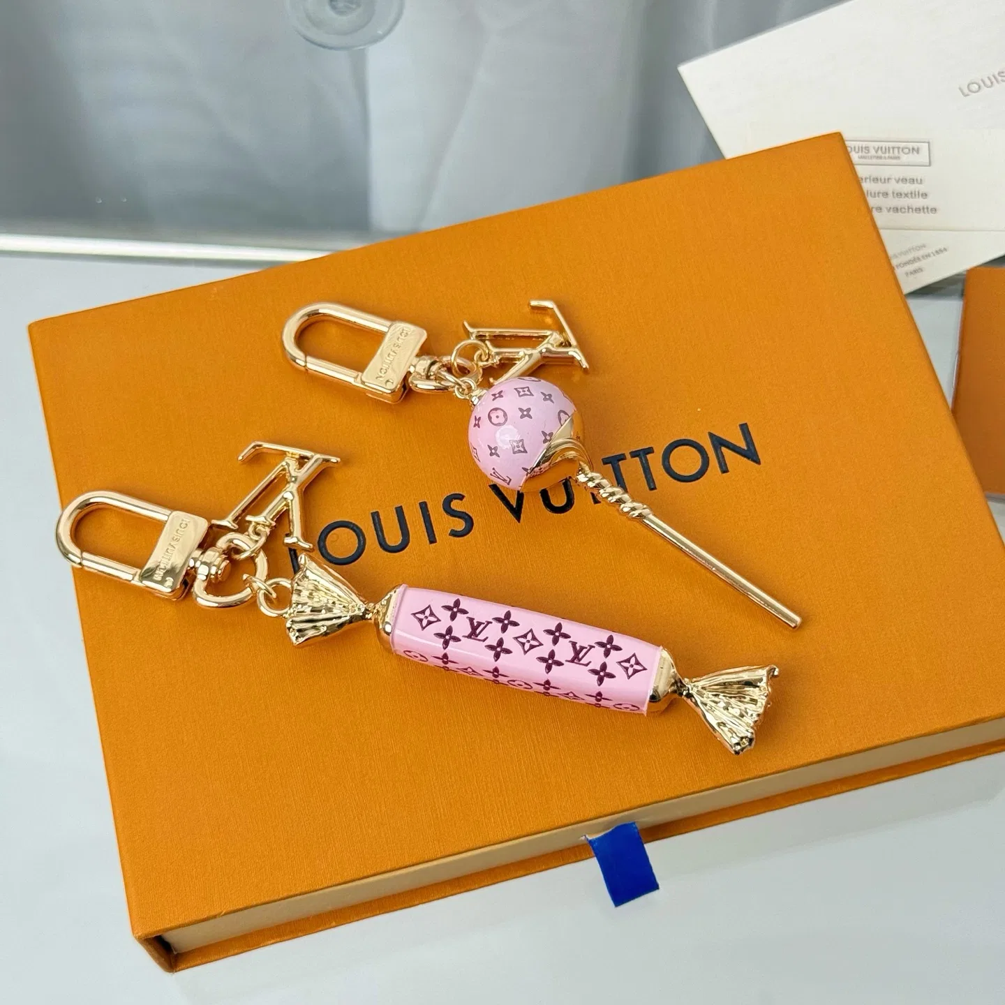 LV 27FW AKUCGHD 019 키링 3