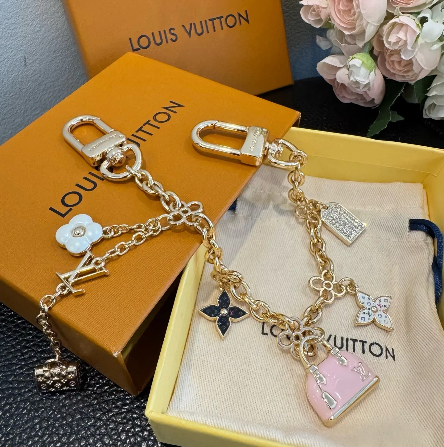 LV 27FW AKUCGHD 030 목걸이 5