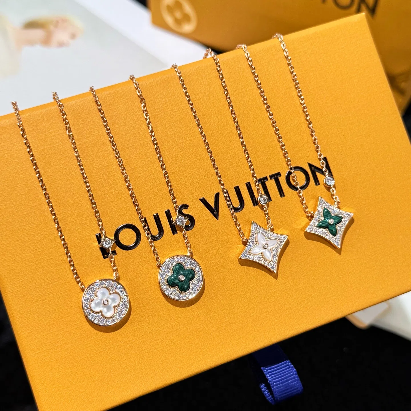 LV 27FW AKUCGHD 034 목걸이
