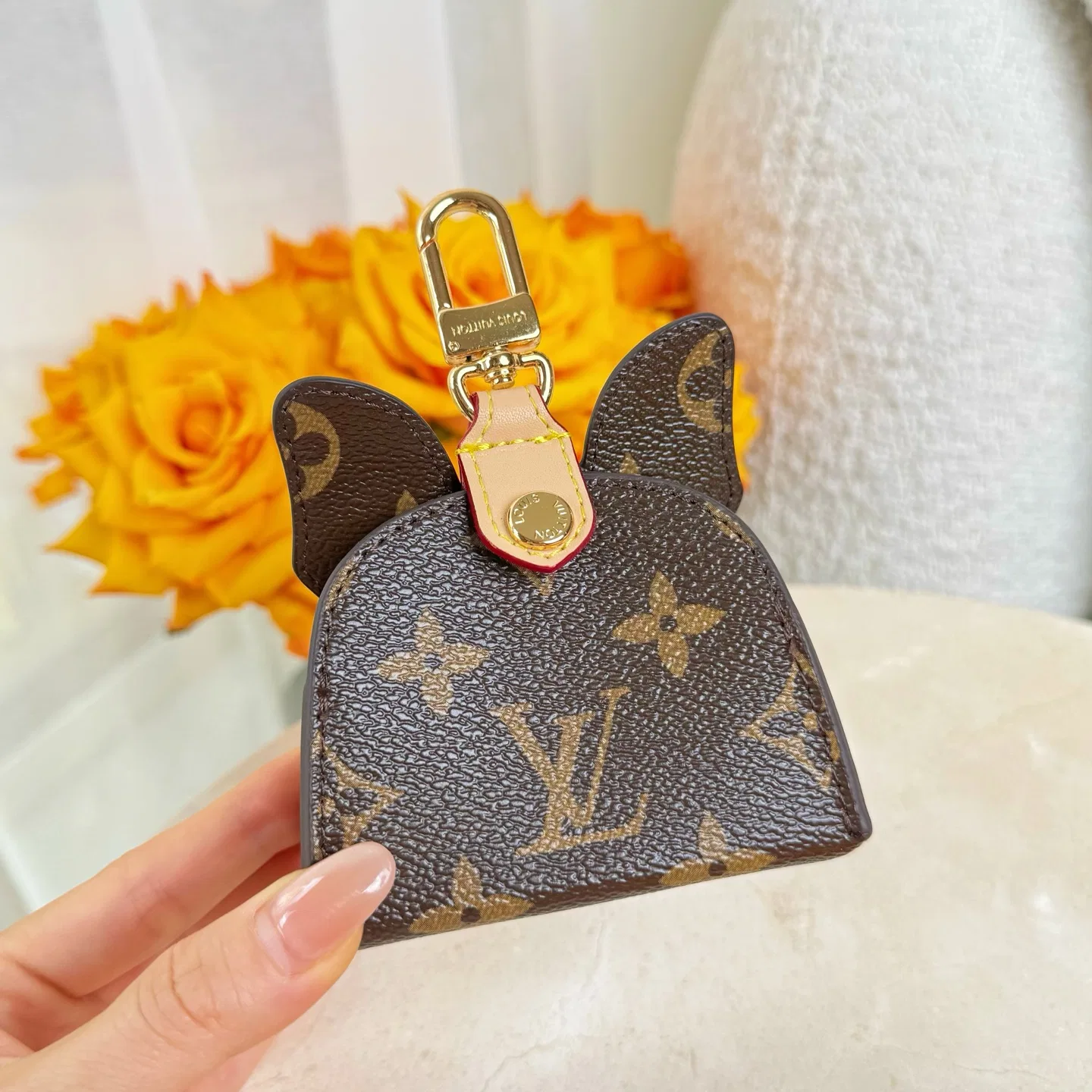 LV 27FW AKUCGHD 048 키링 6