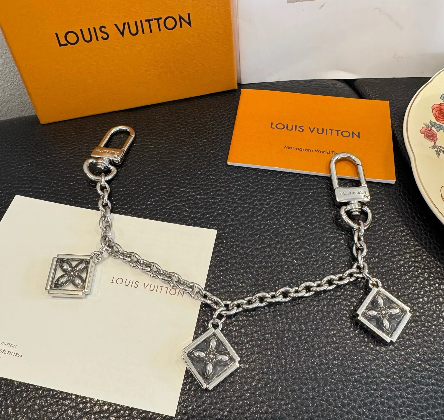 LV 27FW AKUCGHD 053 참 6