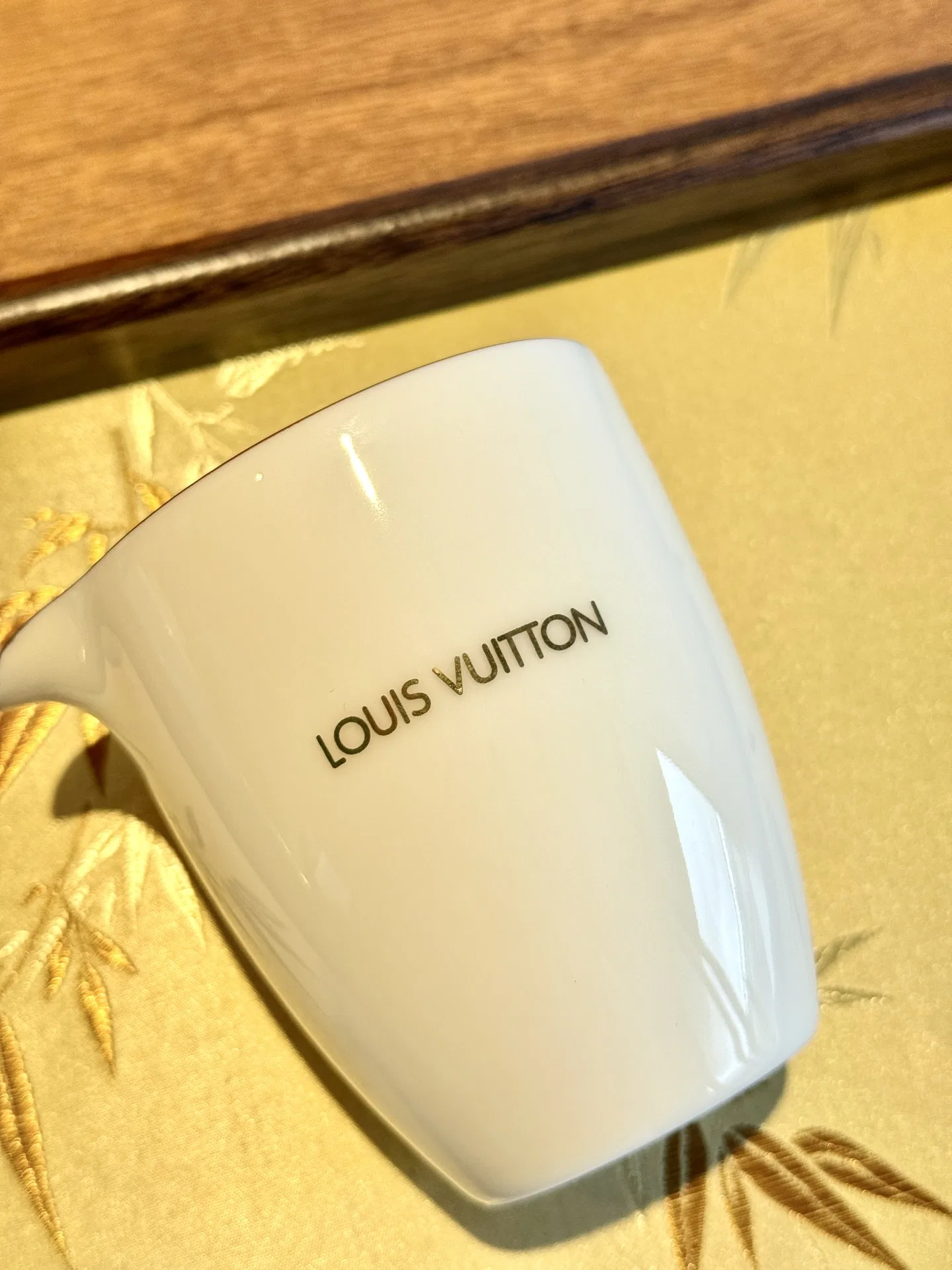 LV 27FW AKUCGHD 064 찻잔 4