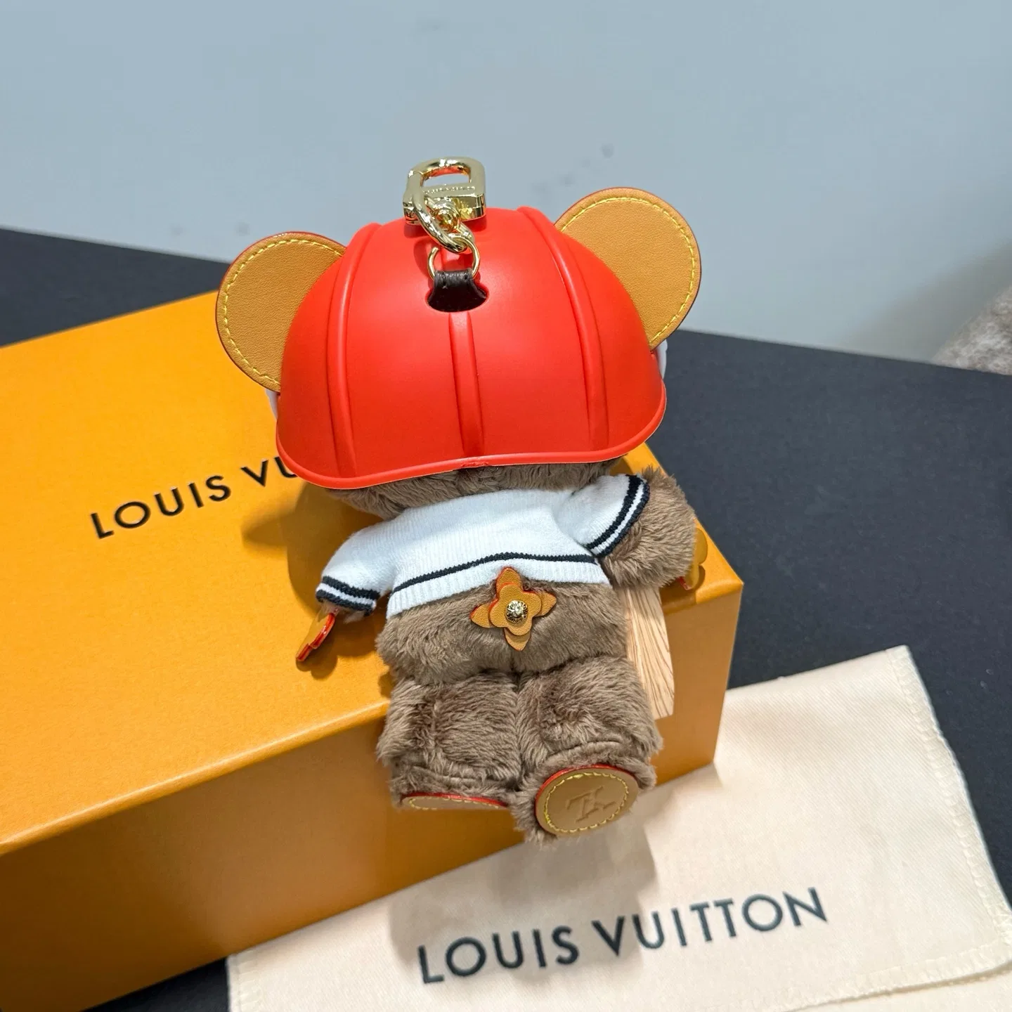 LV 27FW AKUCGHD 072 참 5