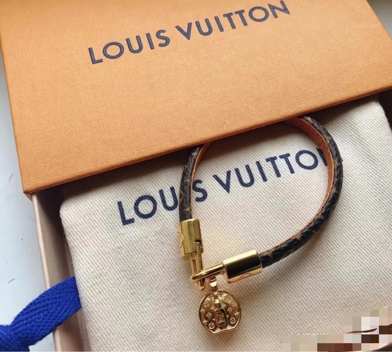 LV 27FW AKUCGHD 079 팔찌 4