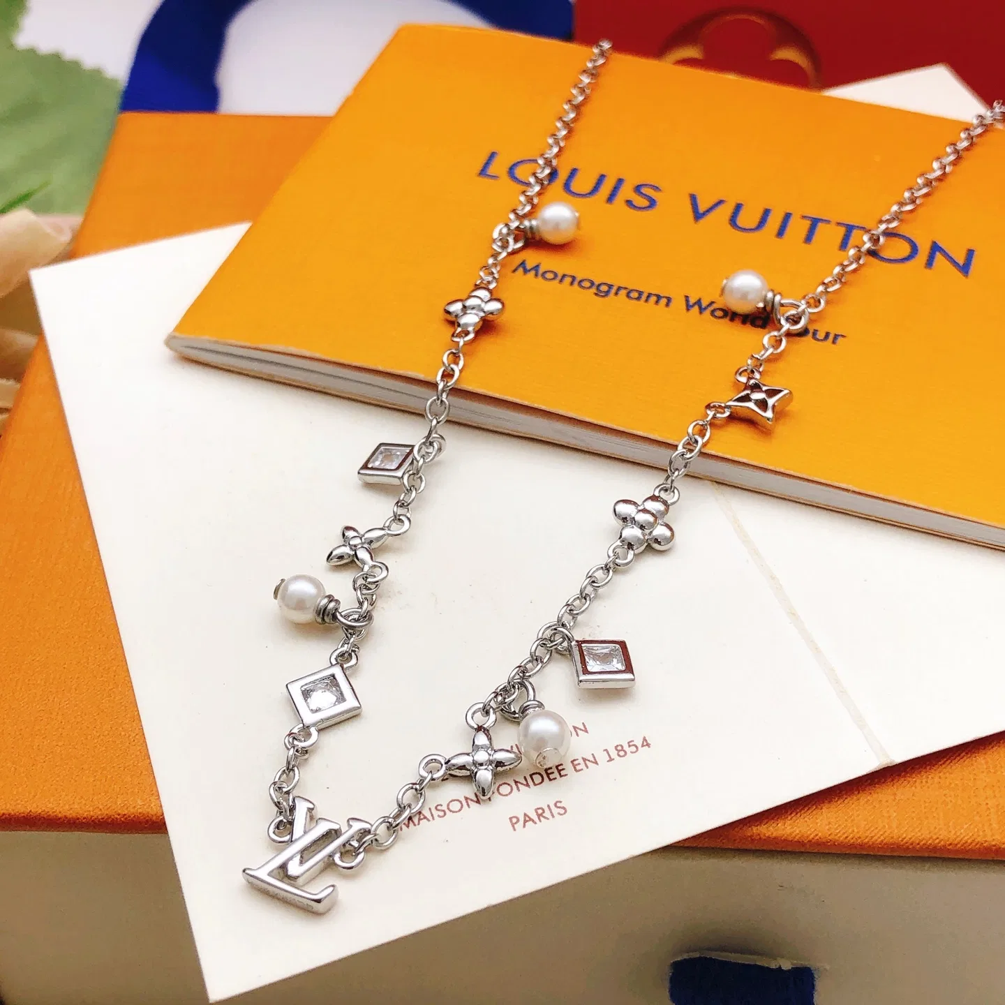LV 27FW AKUCGHD 085 목걸이 4
