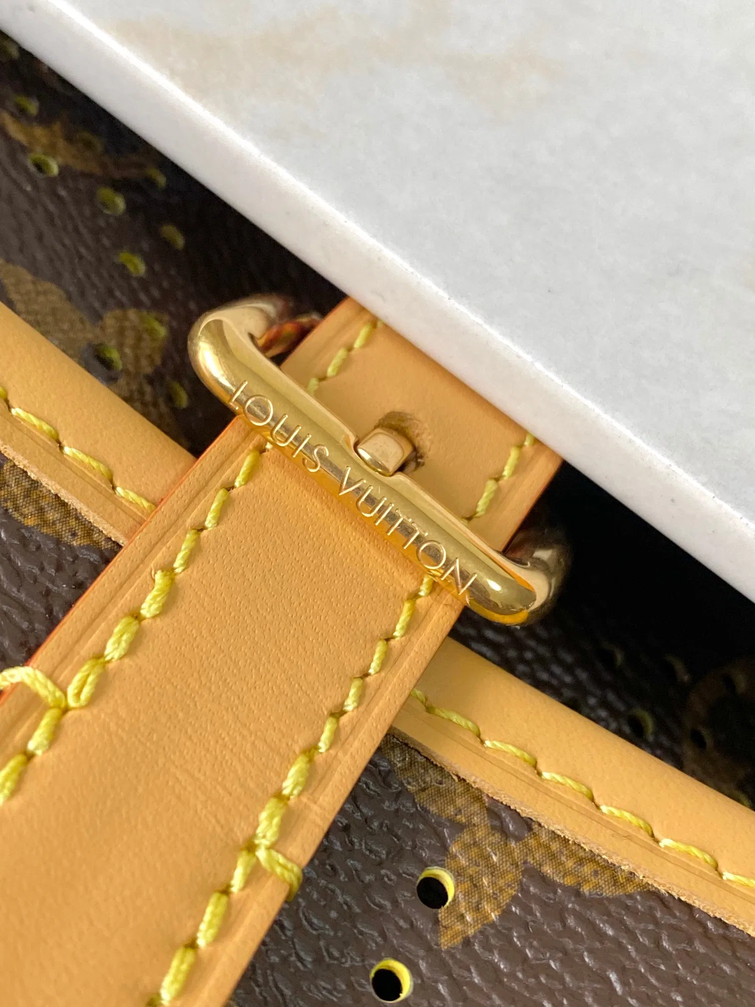 LV 27FW AKUCGHD 088 백팩 6