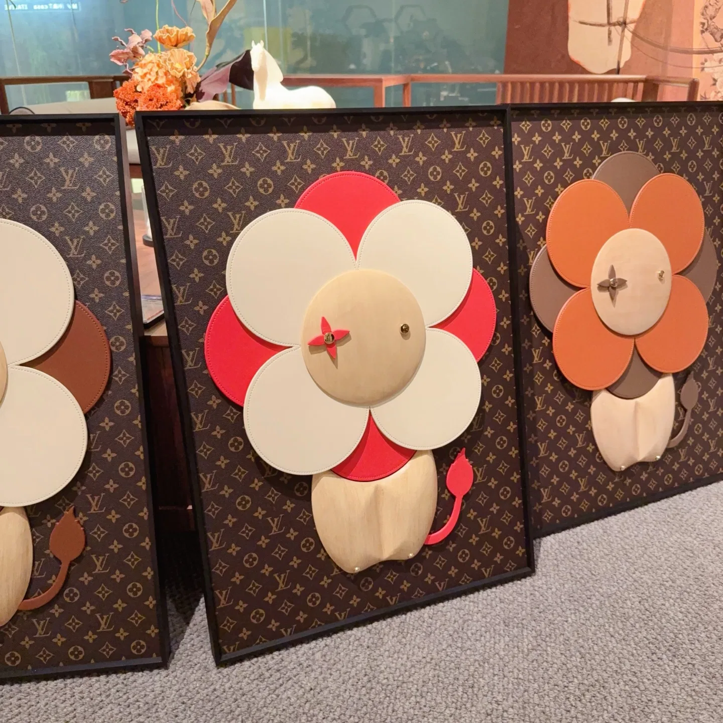 LV 27FW AKUCGHD 098 액자 3
