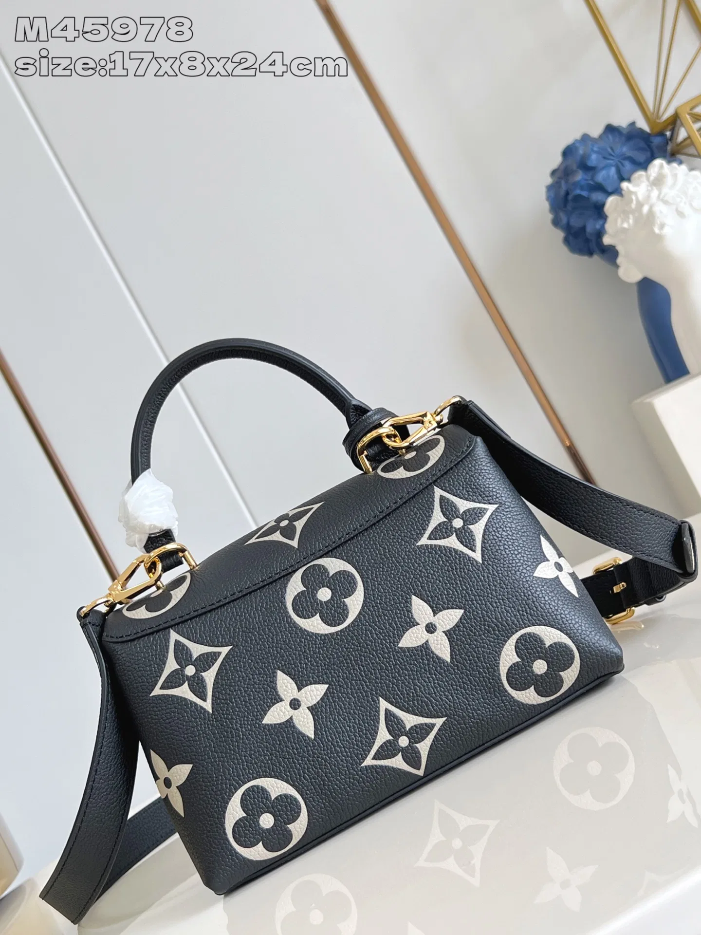 LV 27FW EJMGZXH 002 숄더백 5