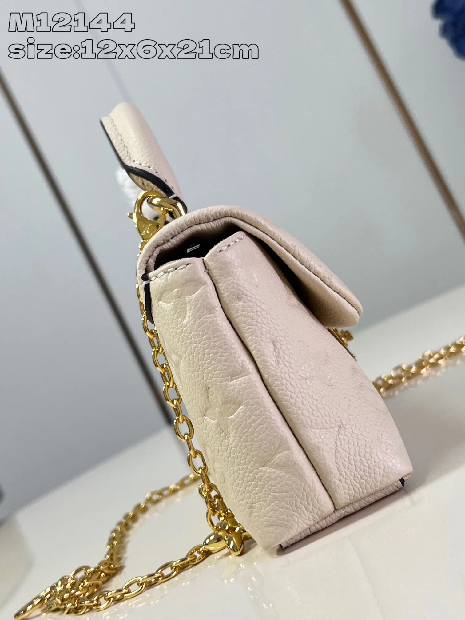 LV 27FW EJMGZXH 003 숄더백 6