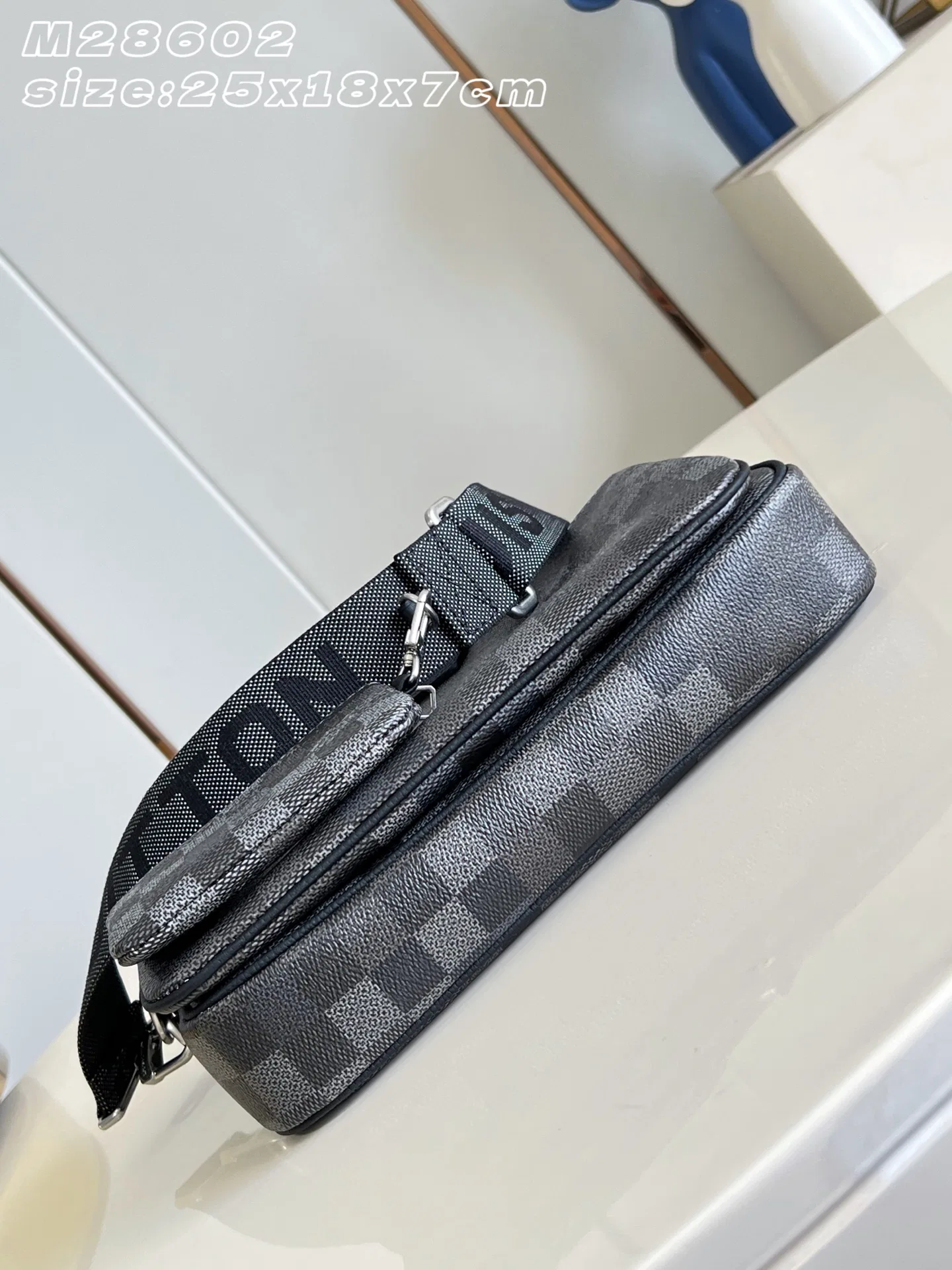 LV 27FW EJMGZXH 006 크로스백 6
