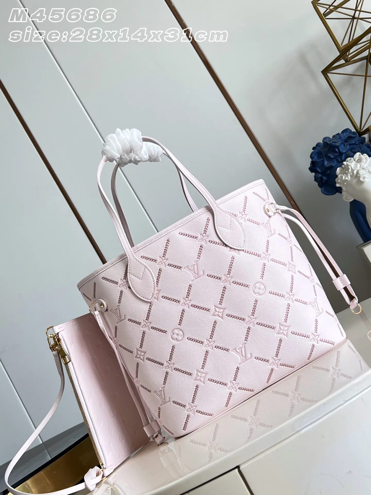 LV 27FW EJMGZXH 007 토트백