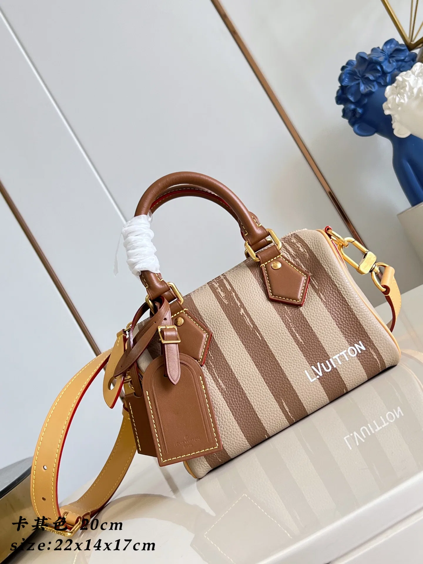 LV 27FW EJMGZXH 010 토트백
