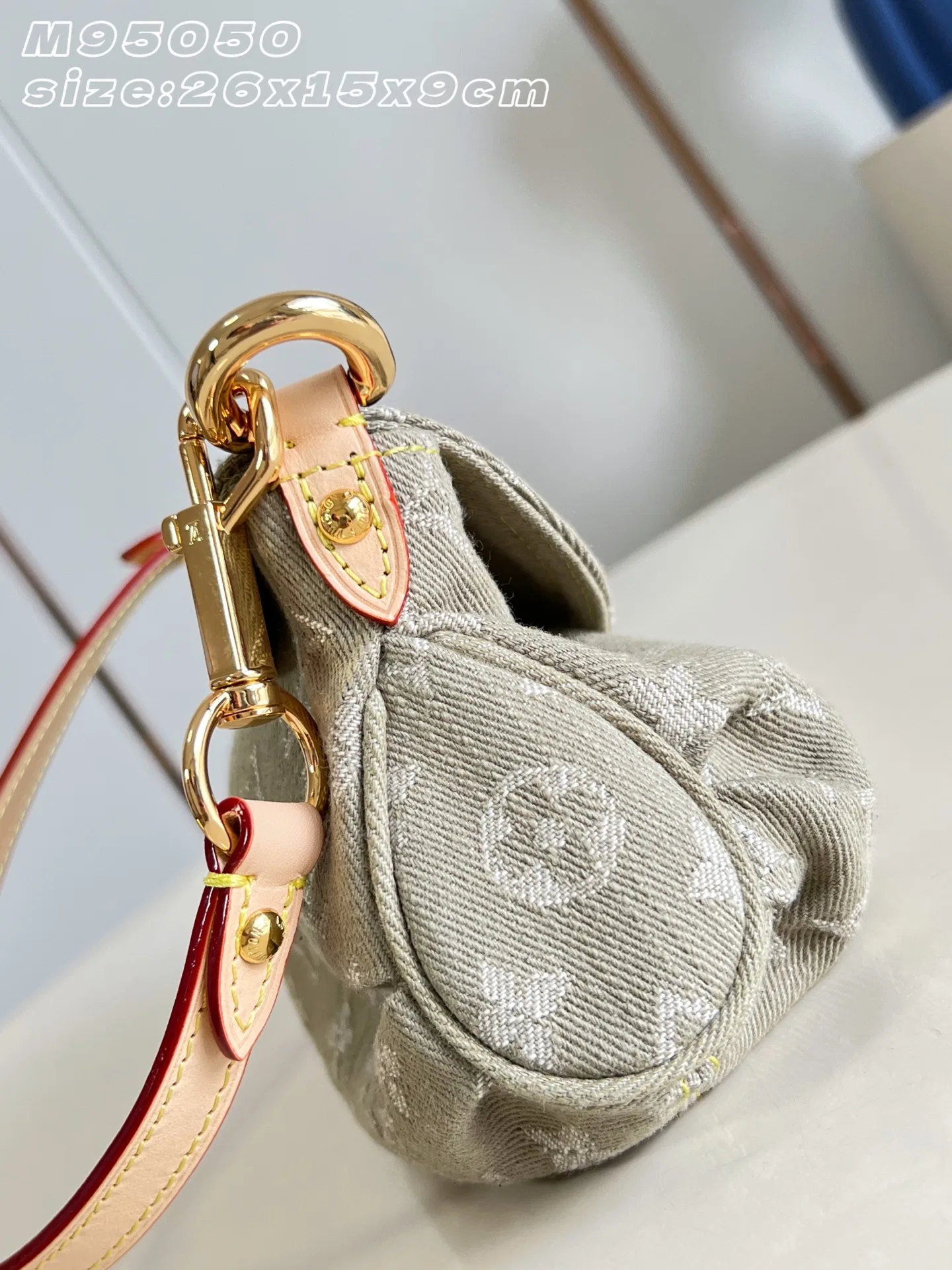 LV 27FW EJMGZXH 013 미니백 3