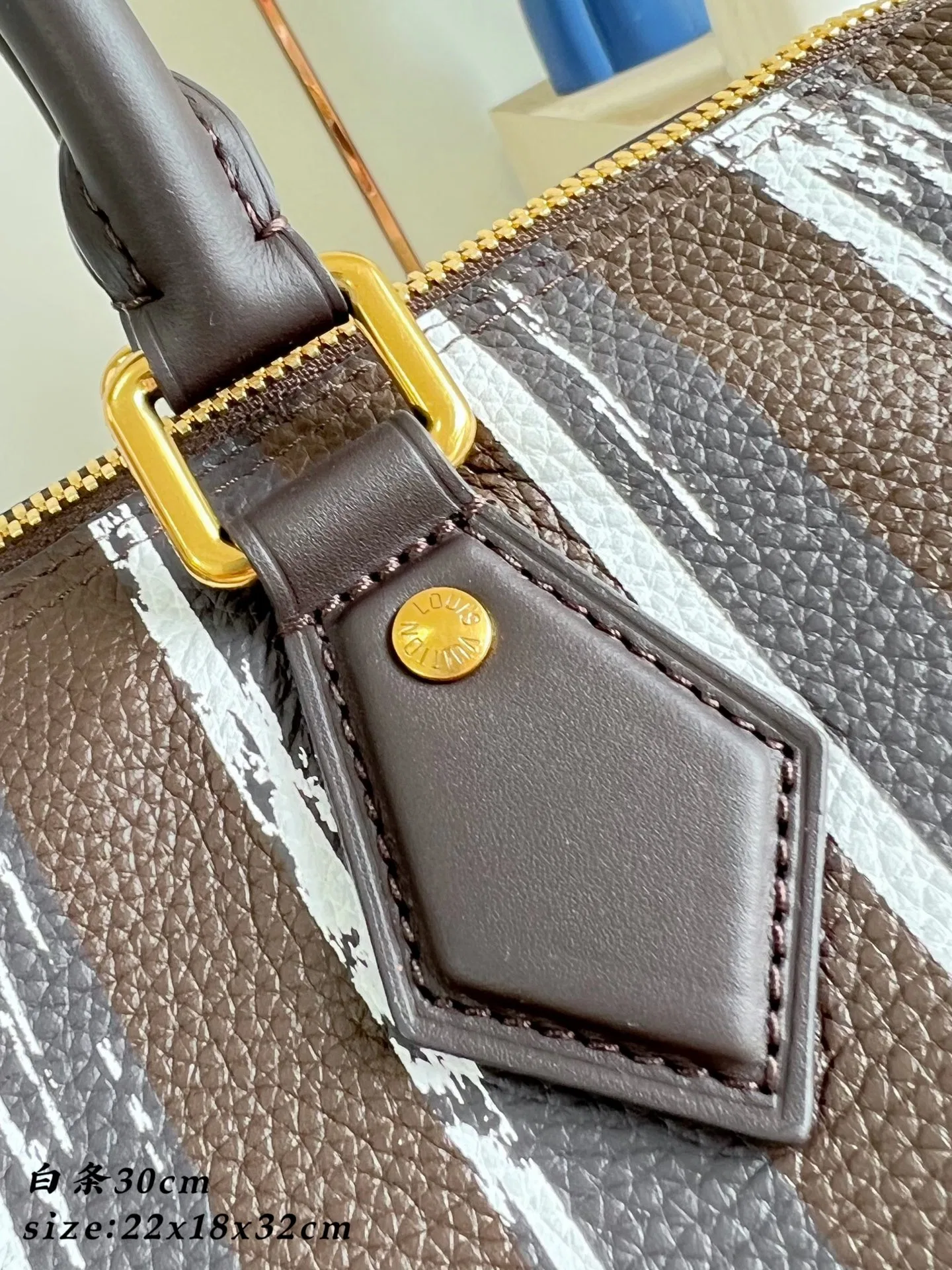 LV 27FW EJMGZXH 016 토트백 3