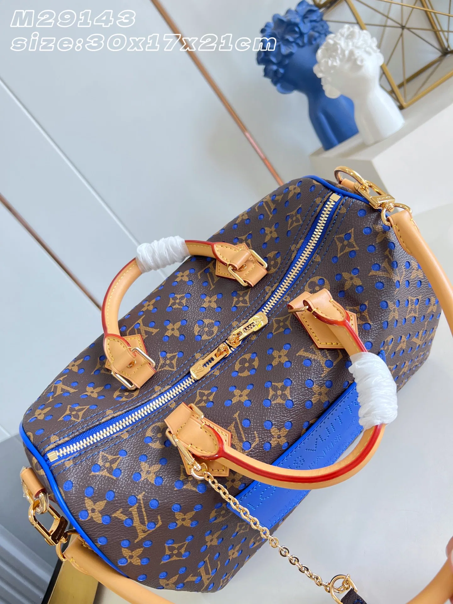 LV 27FW EJMGZXH 029 토트백 4
