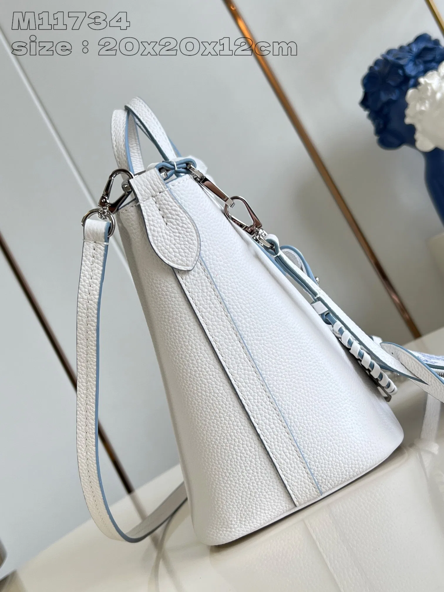 LV 27FW EJMGZXH 041 숄더백 3