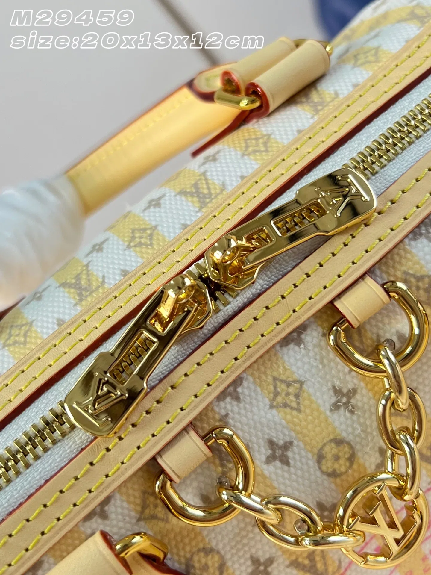 LV 27FW EJMGZXH 043 토트백 4