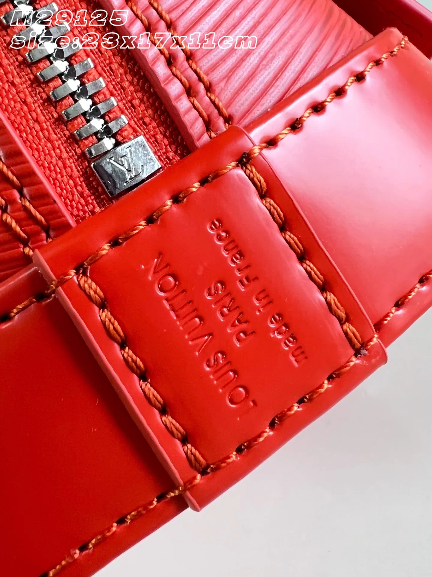 LV 27FW EJMGZXH 047 토트백 6