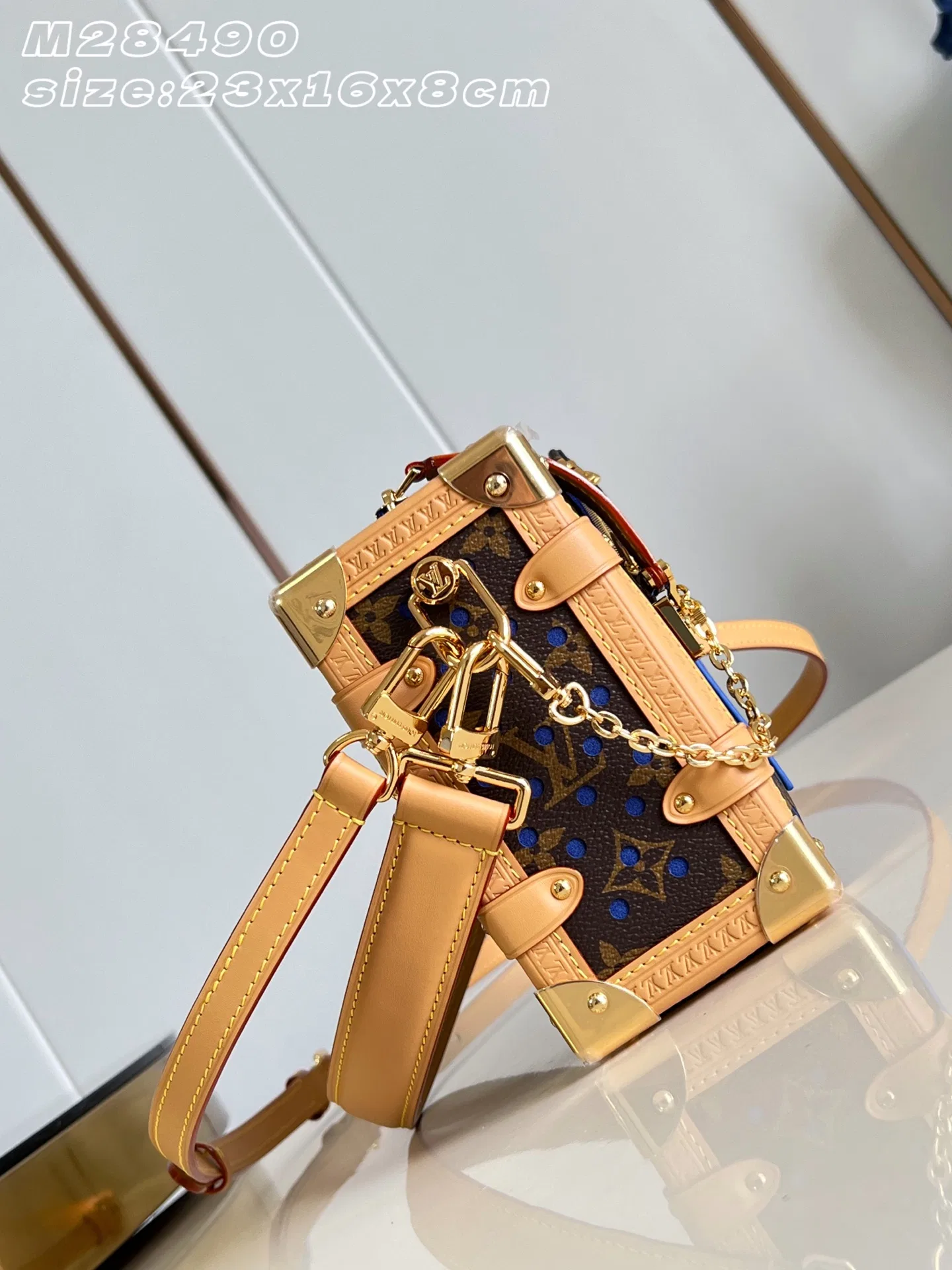 LV 27FW EJMGZXH 050 크로스백 5