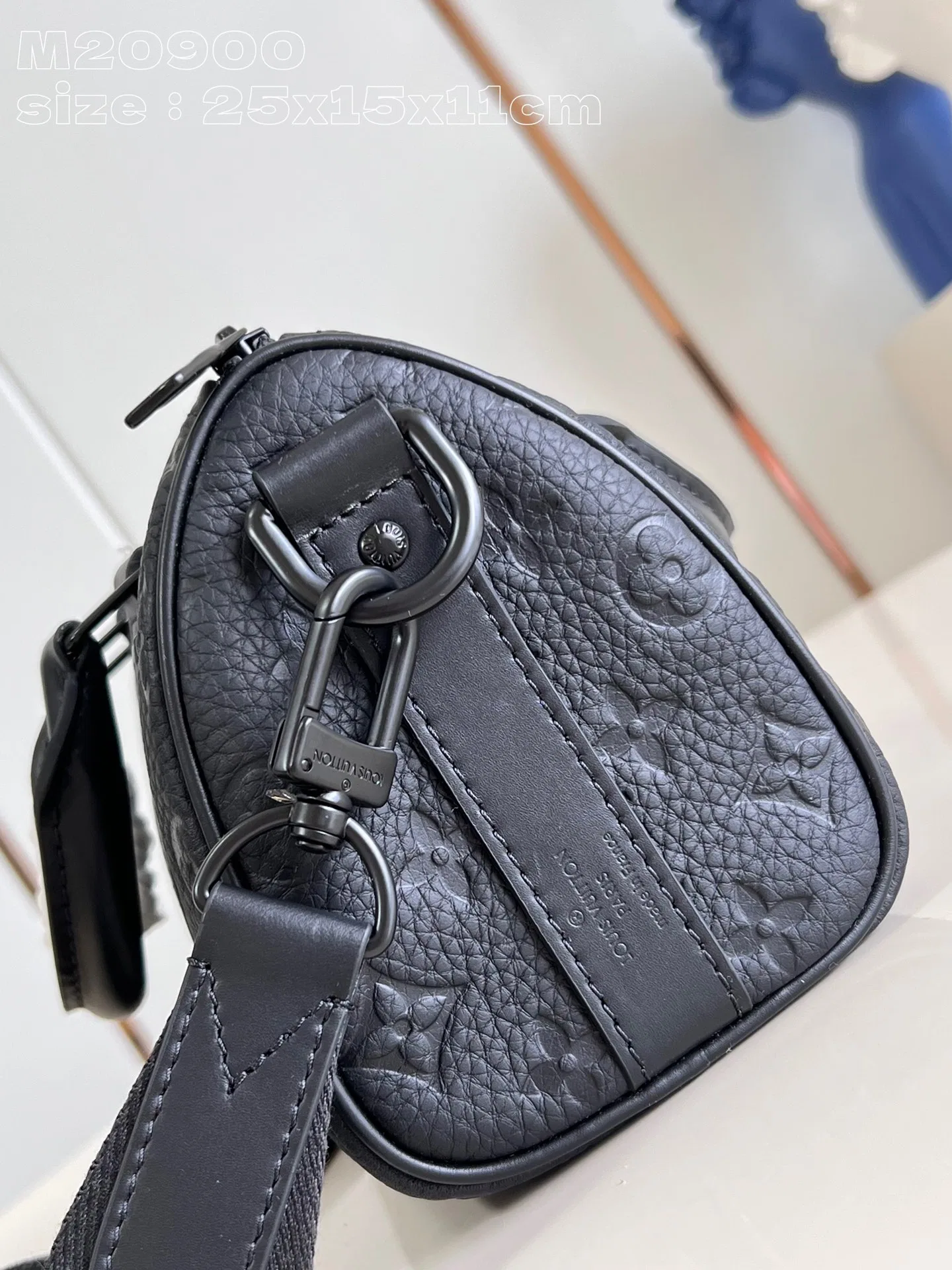 LV 27FW EJMGZXH 053 토트백 4