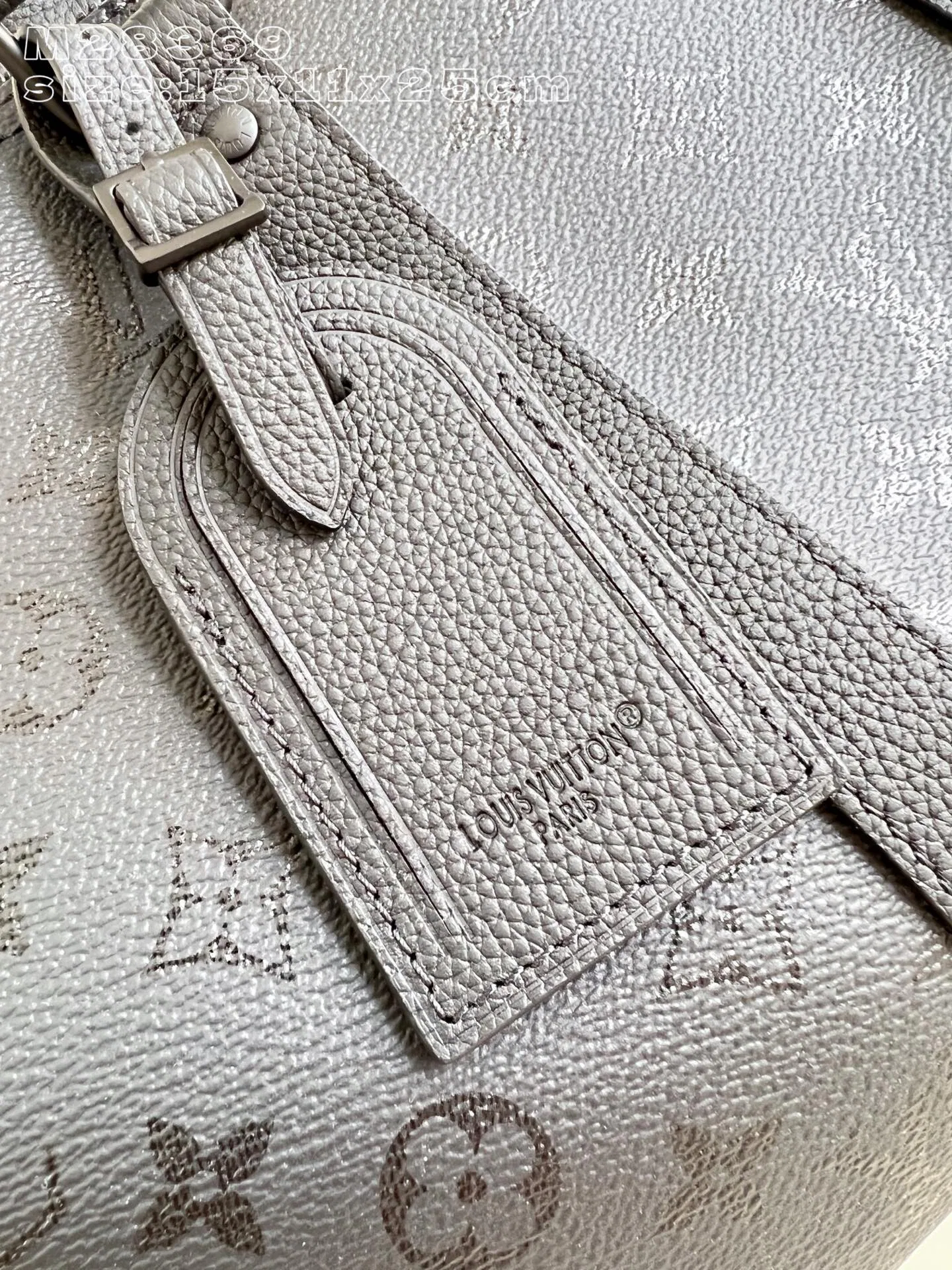 LV 27FW EJMGZXH 054 토트백 3