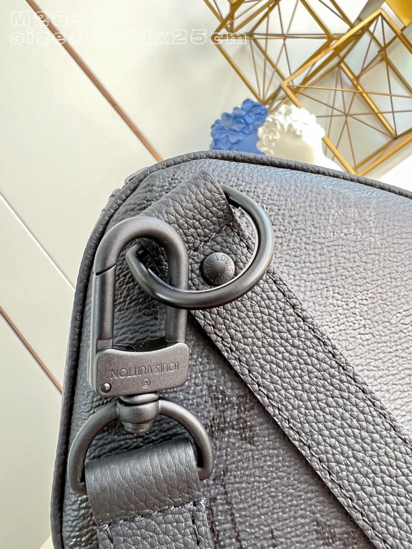 LV 27FW EJMGZXH 054 토트백 5