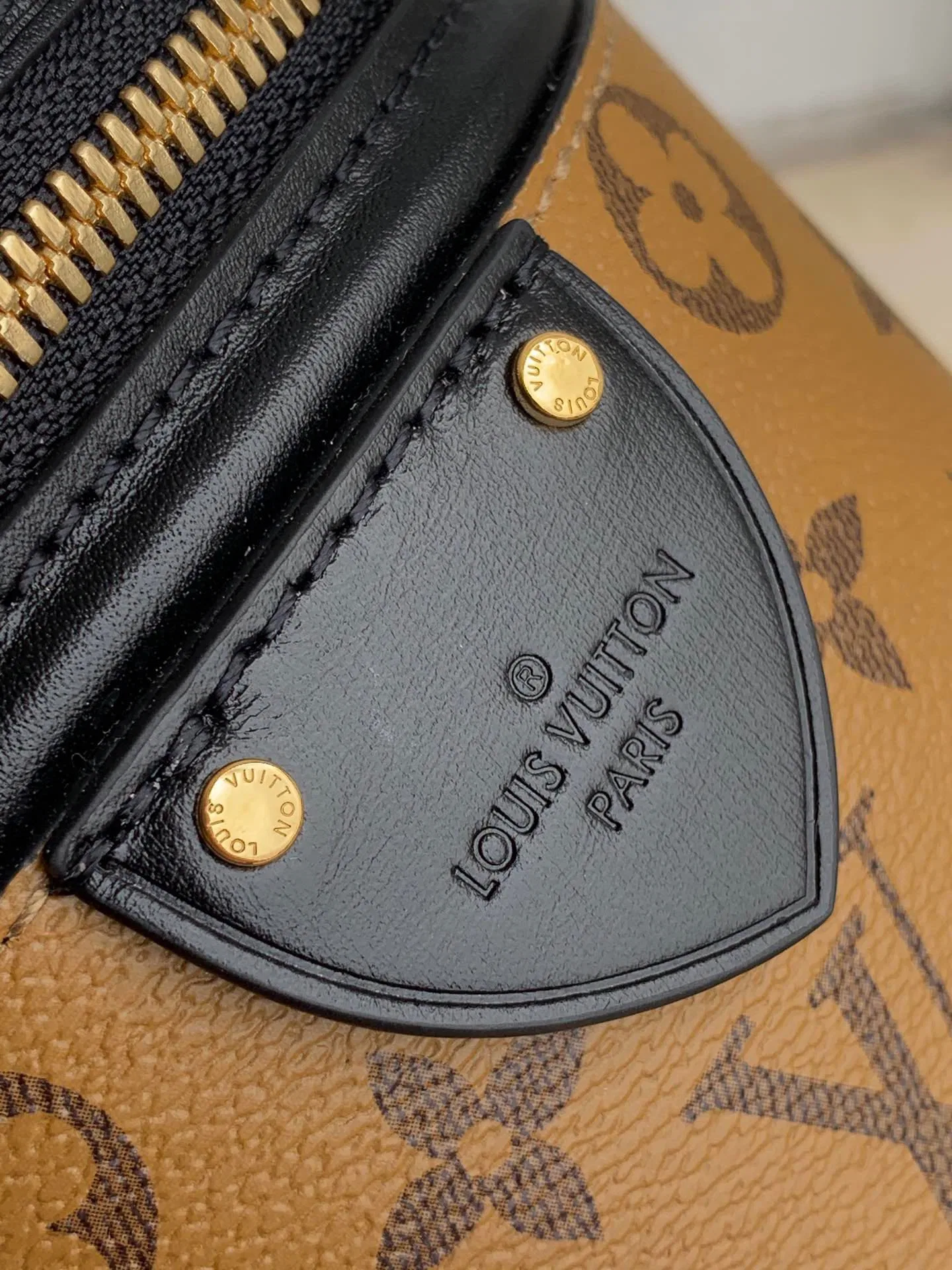 LV 27FW EJMGZXH 062 버킷백 6