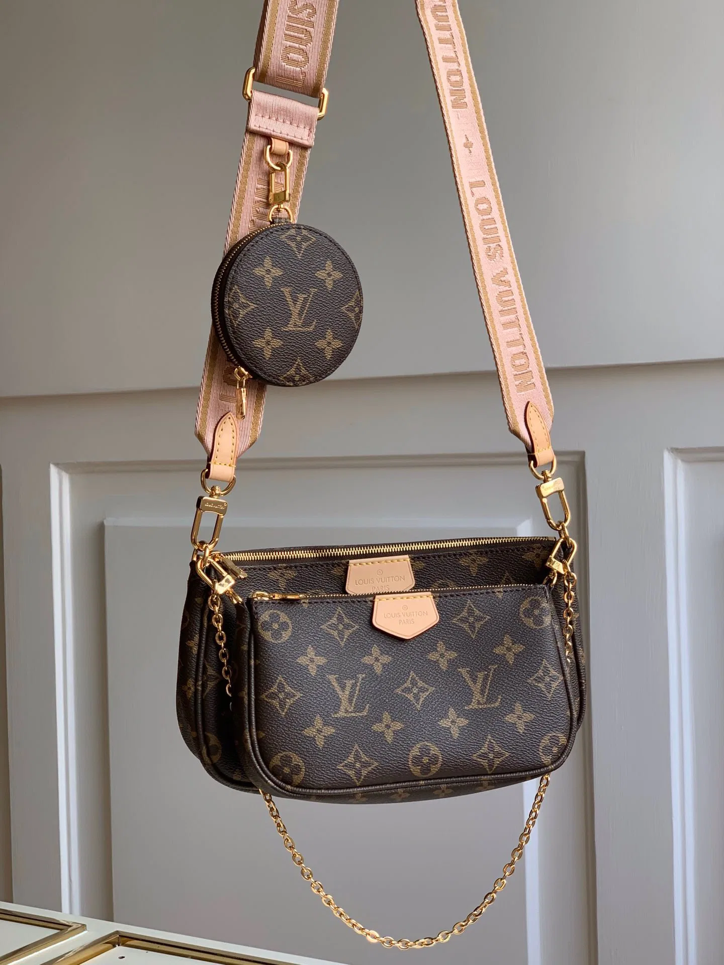 LV 27FW EJMGZXH 064 크로스백