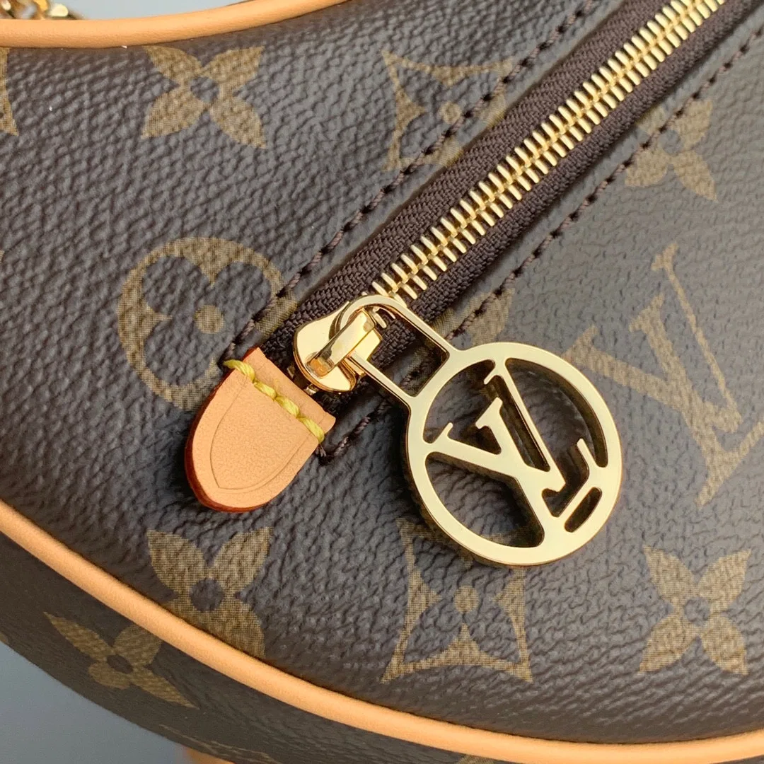 LV 27FW EJMGZXH 070 미니숄더백 5
