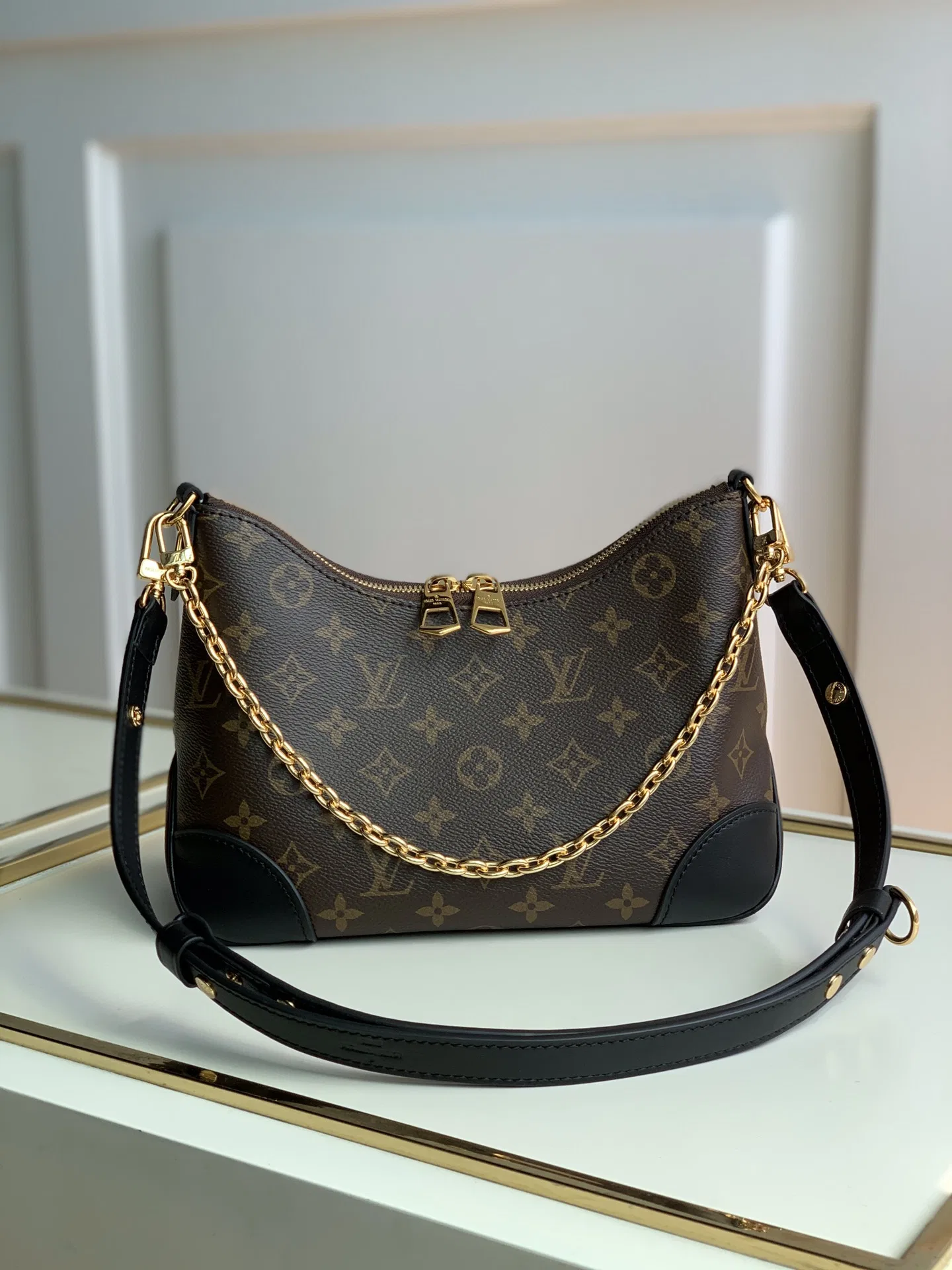 LV 27FW EJMGZXH 072 크로스백