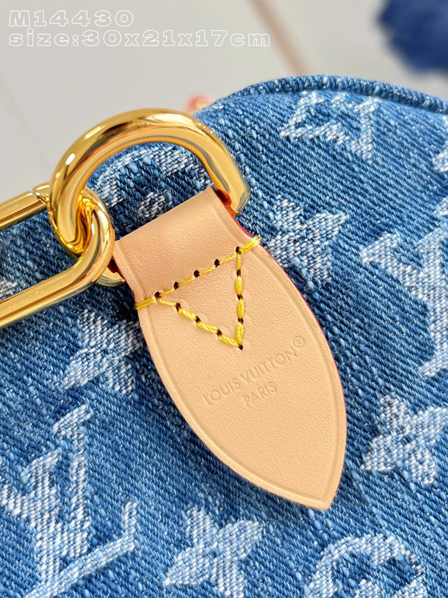 LV 27FW EJMGZXH 083 토트백 6