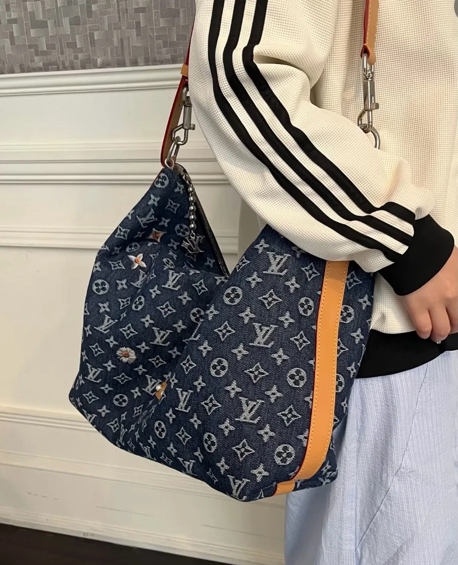 LV 27FW EJMGZXH 085 크로스백 4